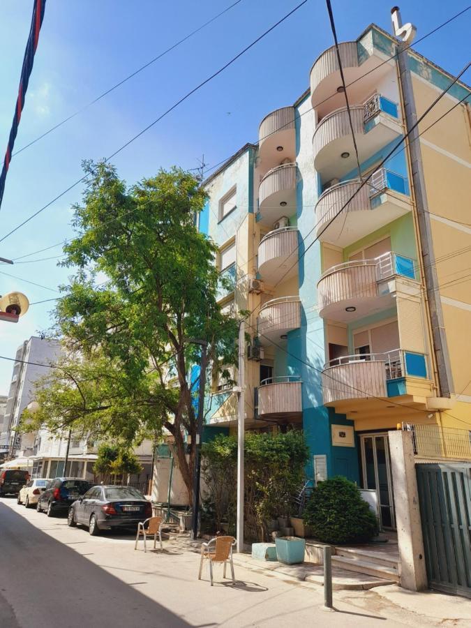 Seaside Deluxe Apartment Durrës Exterior foto